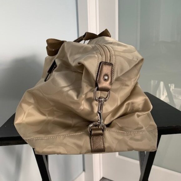 Coach Getaway Signature Nylon Packable Weekender Totebag - Picture 8 of 9